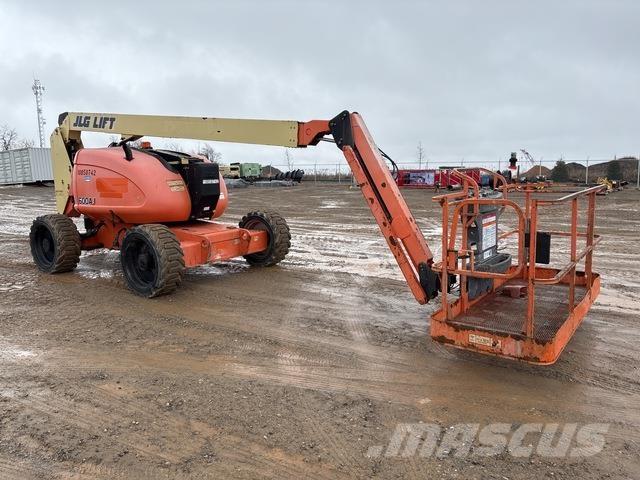 JLG 600AJ Bomliftar