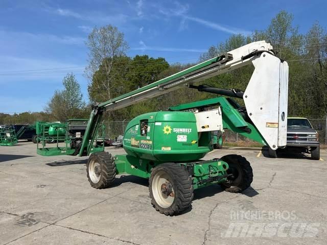 JLG 600AJ Bomliftar