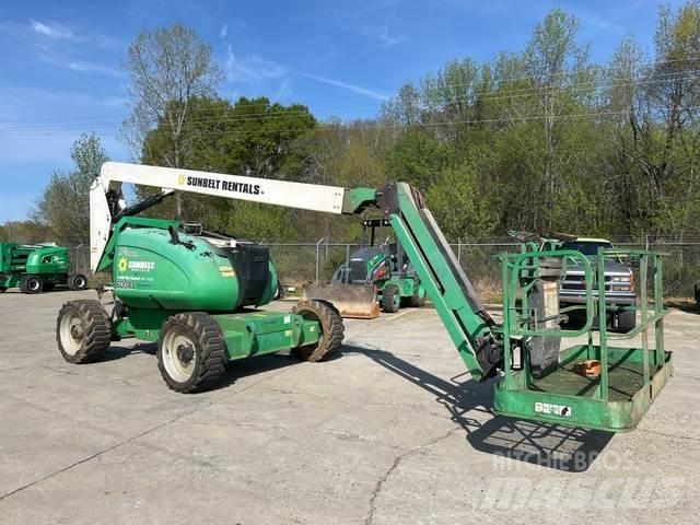 JLG 600AJ Bomliftar