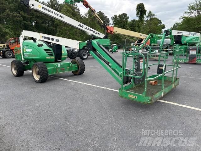 JLG 600AJ Bomliftar