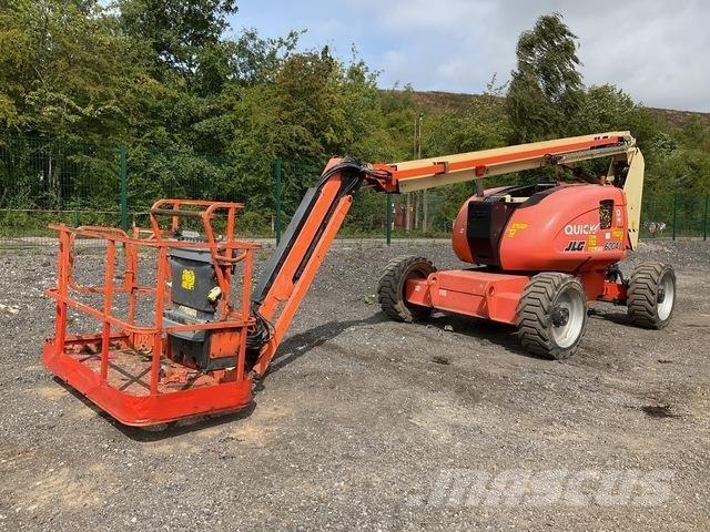 JLG 600AJ Bomliftar