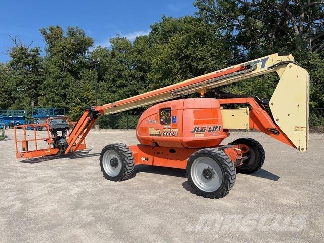 JLG 600AJ Bomliftar