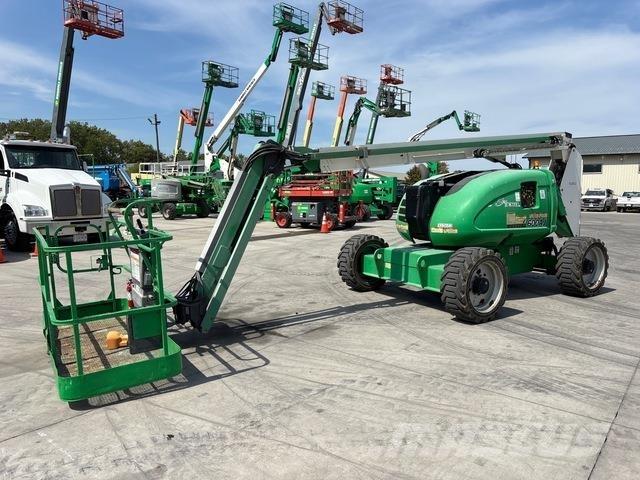 JLG 600AJ Bomliftar