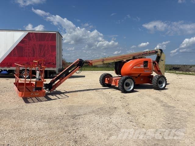 JLG 600AJ Bomliftar
