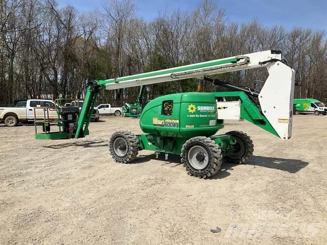 JLG 600AJN Bomliftar