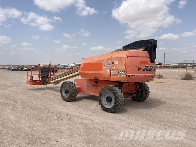 JLG 600S Teleskop bomliftar
