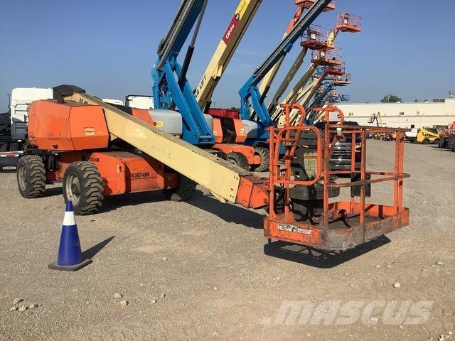 JLG 600S Teleskop bomliftar