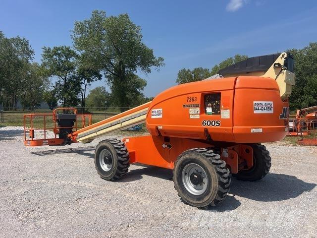 JLG 600S Teleskop bomliftar