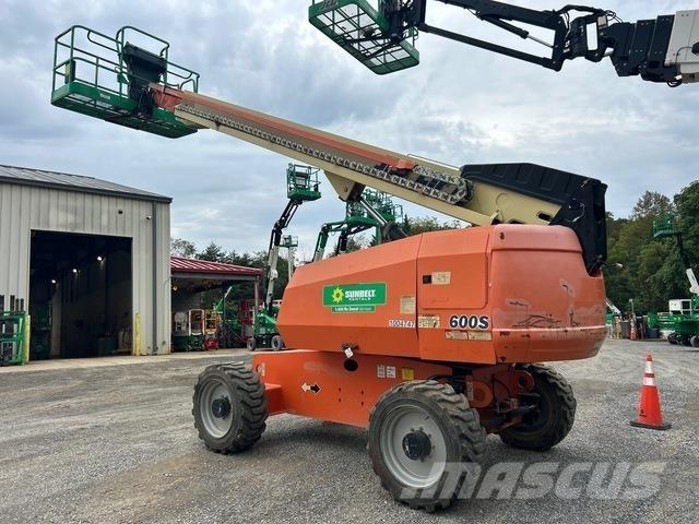 JLG 600S Teleskop bomliftar