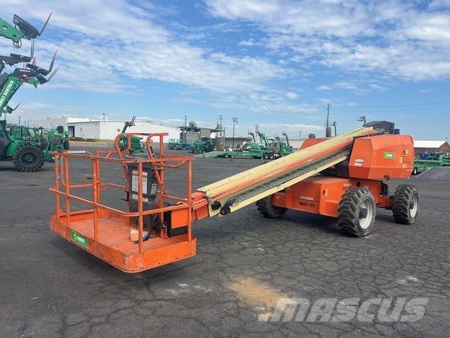 JLG 600S Teleskop bomliftar