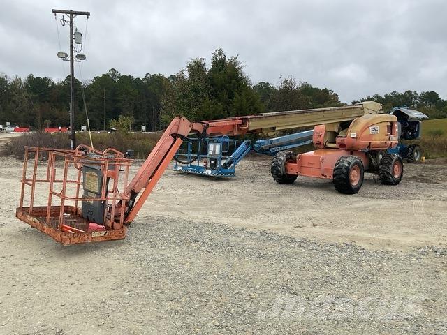 JLG 600S Bomliftar