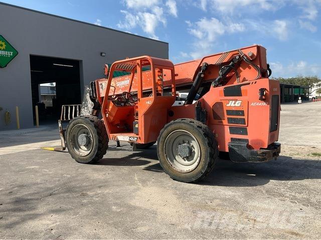 JLG 6042 Teleskoplastare