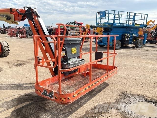 JLG 660SJ Teleskop bomliftar