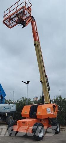 JLG 660SJ Teleskop bomliftar