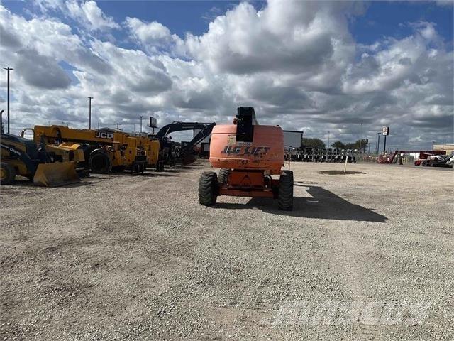 JLG 660SJ Teleskop bomliftar