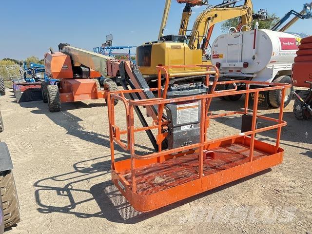 JLG 660SJ Teleskop bomliftar