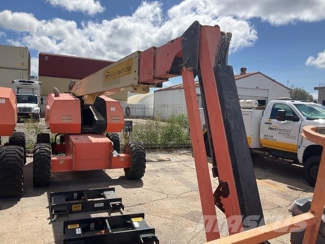 JLG 660SJ Teleskop bomliftar