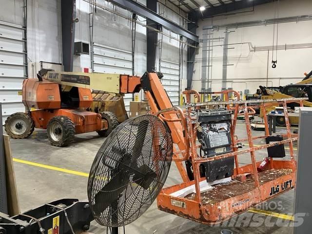 JLG 660SL Bomliftar
