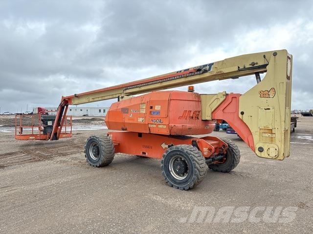 JLG 800 AJ Bomliftar