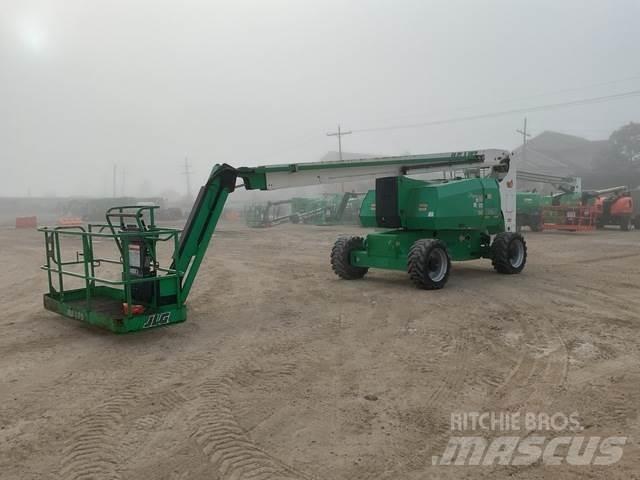 JLG 800AJ Bomliftar