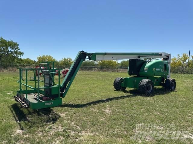 JLG 800AJ Bomliftar