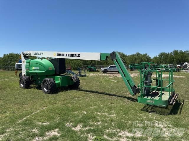 JLG 800AJ Bomliftar