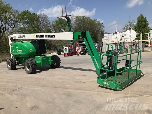JLG 800AJ Bomliftar