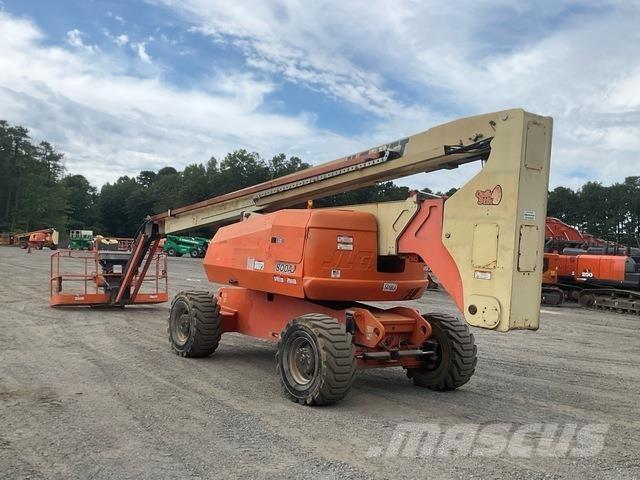 JLG 800AJ Bomliftar