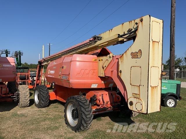 JLG 800AJ Bomliftar
