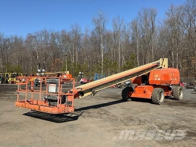 JLG 800S Teleskop bomliftar