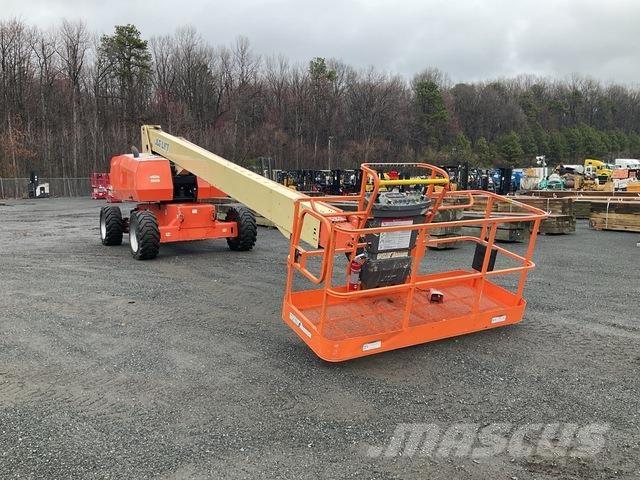 JLG 800S Teleskop bomliftar