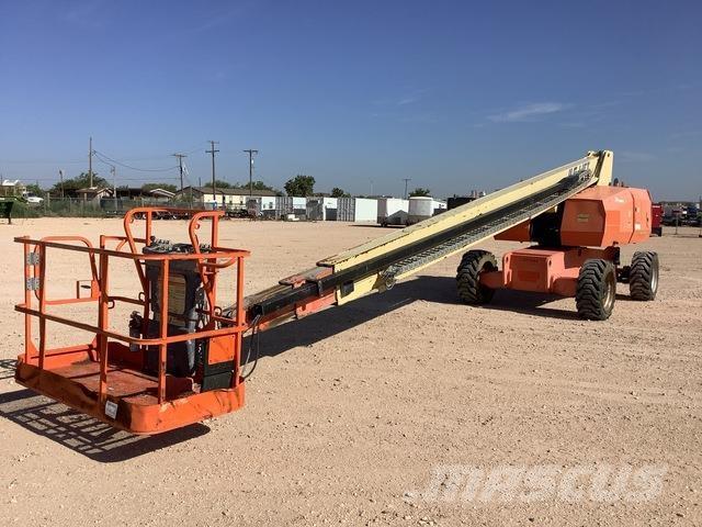 JLG 800S Teleskop bomliftar