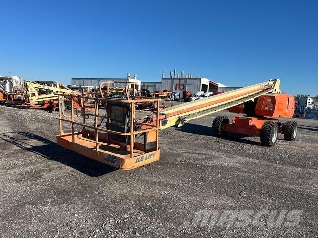 JLG 800S Teleskop bomliftar
