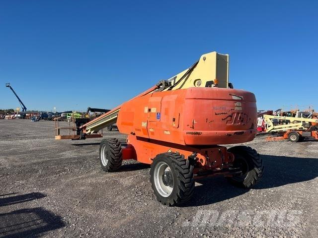 JLG 800S Teleskop bomliftar