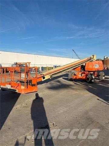JLG 800S Teleskop bomliftar