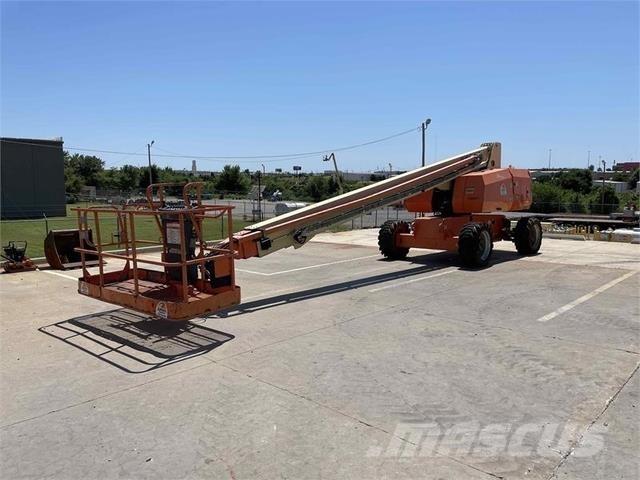 JLG 800S Teleskop bomliftar