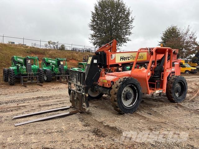 JLG 8042 Teleskoplastare