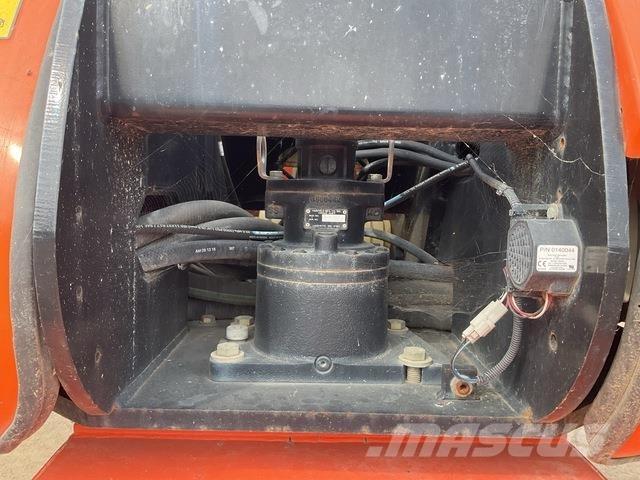 JLG 860SJ Teleskop bomliftar