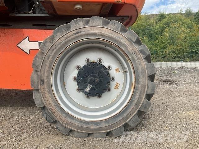 JLG 860SJ Teleskop bomliftar