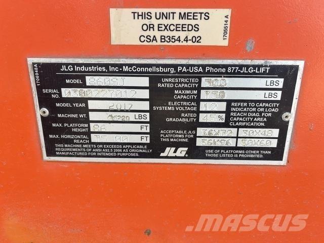 JLG 860SJ Teleskop bomliftar