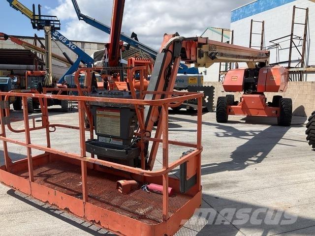 JLG 860SJ Teleskop bomliftar