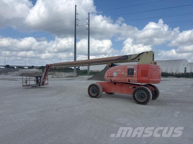 JLG 860SJ Teleskop bomliftar