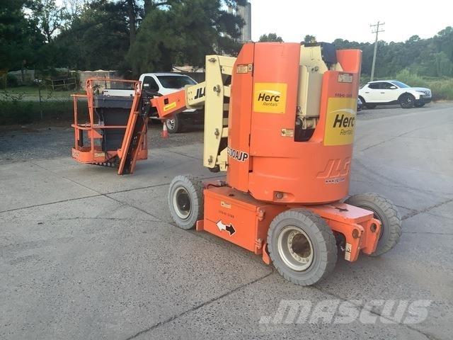 JLG E300AJP Bomliftar