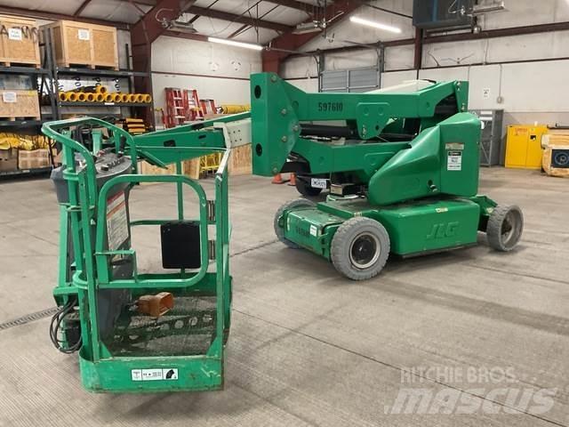 JLG E400AJPN Bomliftar