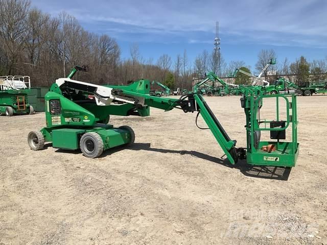 JLG E400AJPN Bomliftar