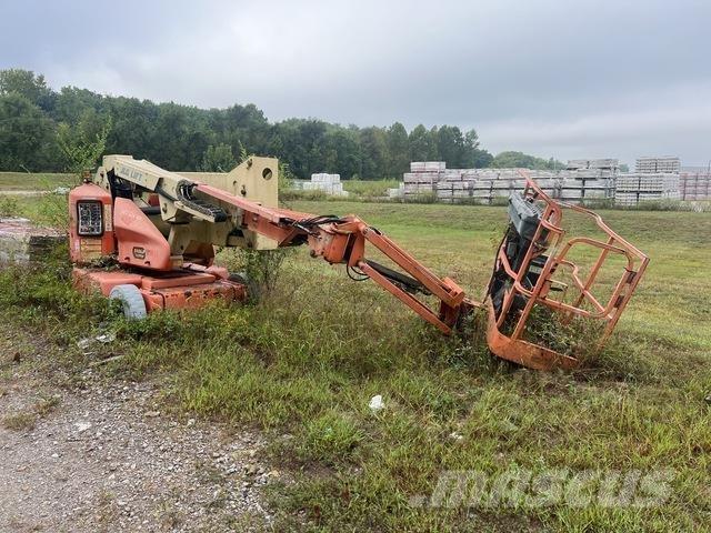 JLG E400AJPN Bomliftar