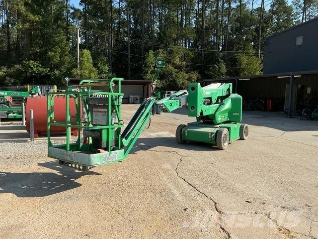 JLG E400AJPN Bomliftar