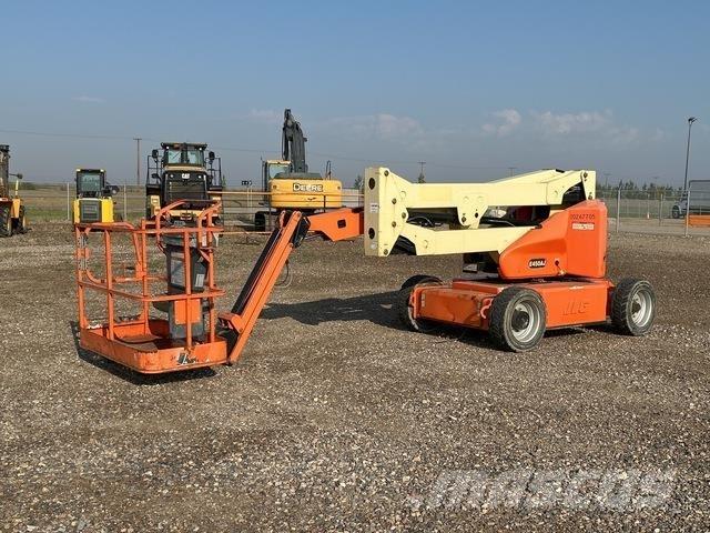 JLG E450AJ Bomliftar
