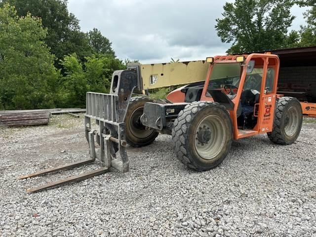 JLG G6-42A Teleskoplastare