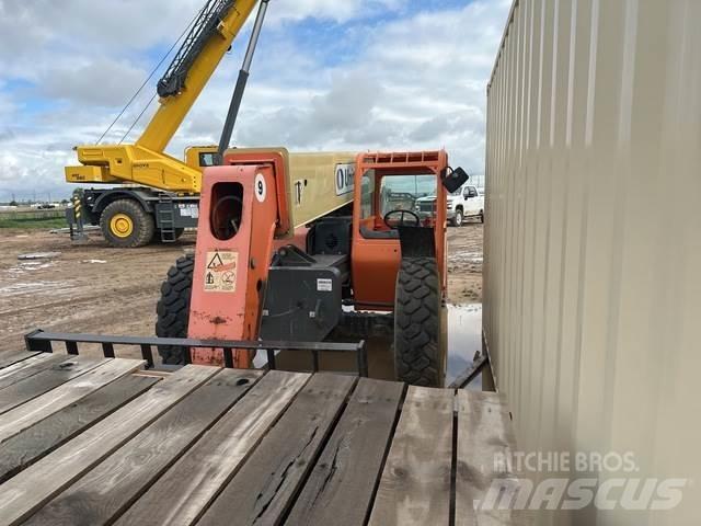JLG G9-43A Teleskoplastare